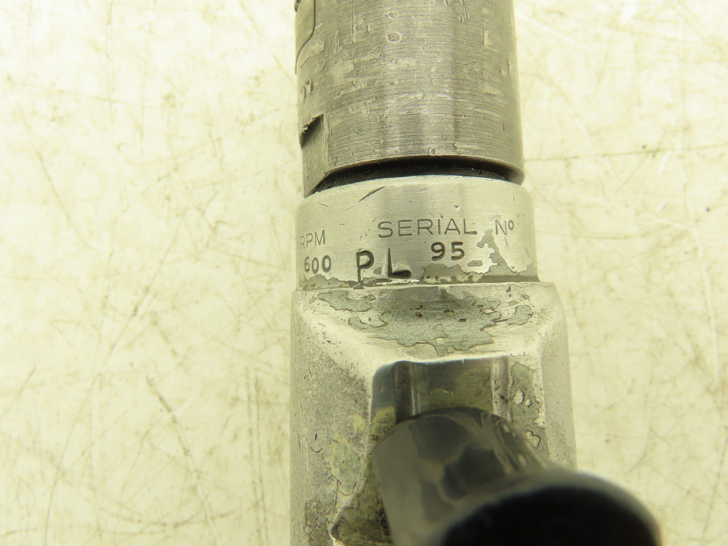 Avdel 7415 Pneumatic Rivet Gun Air Riveter Rivnut Tool 600 RPM