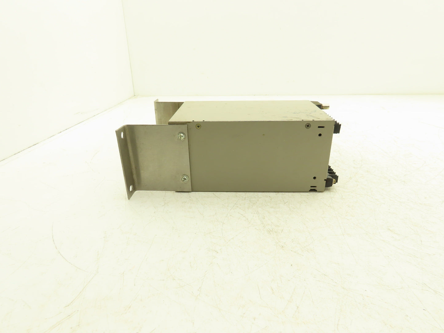 Omron S82H-P30024 Power Supply Input 1Ph 120/240V 5A Out 24VDC 14A 336W