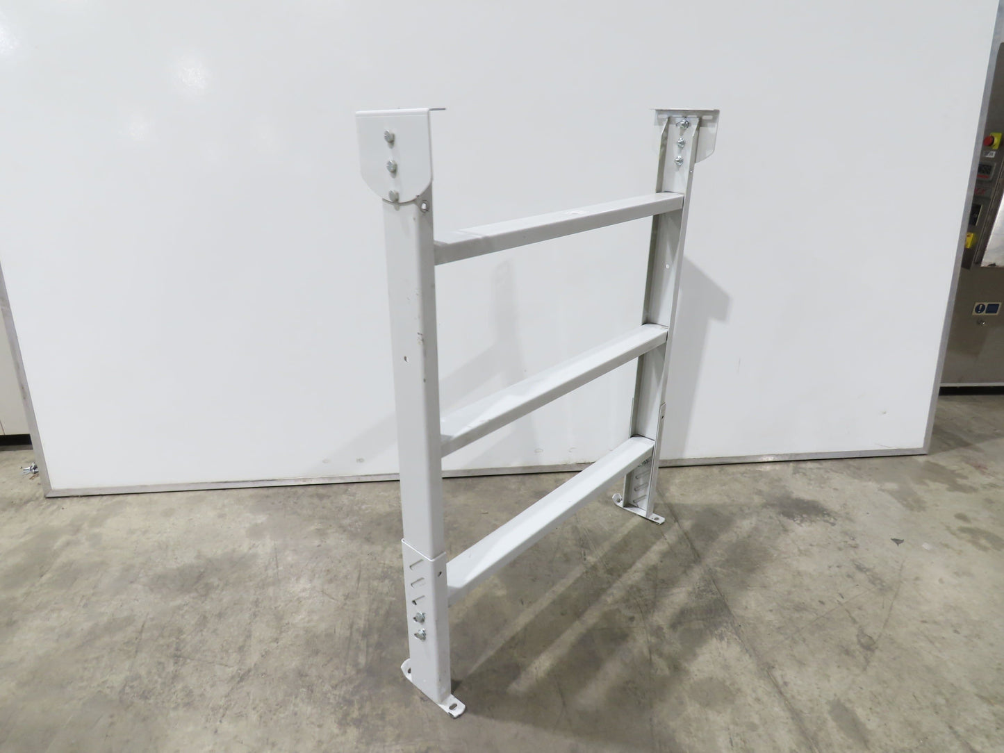 Hytrol HPS-10 43"W Conveyor Leg Stationary Floor Support 55-5/8" - 67-5/8" WHITE