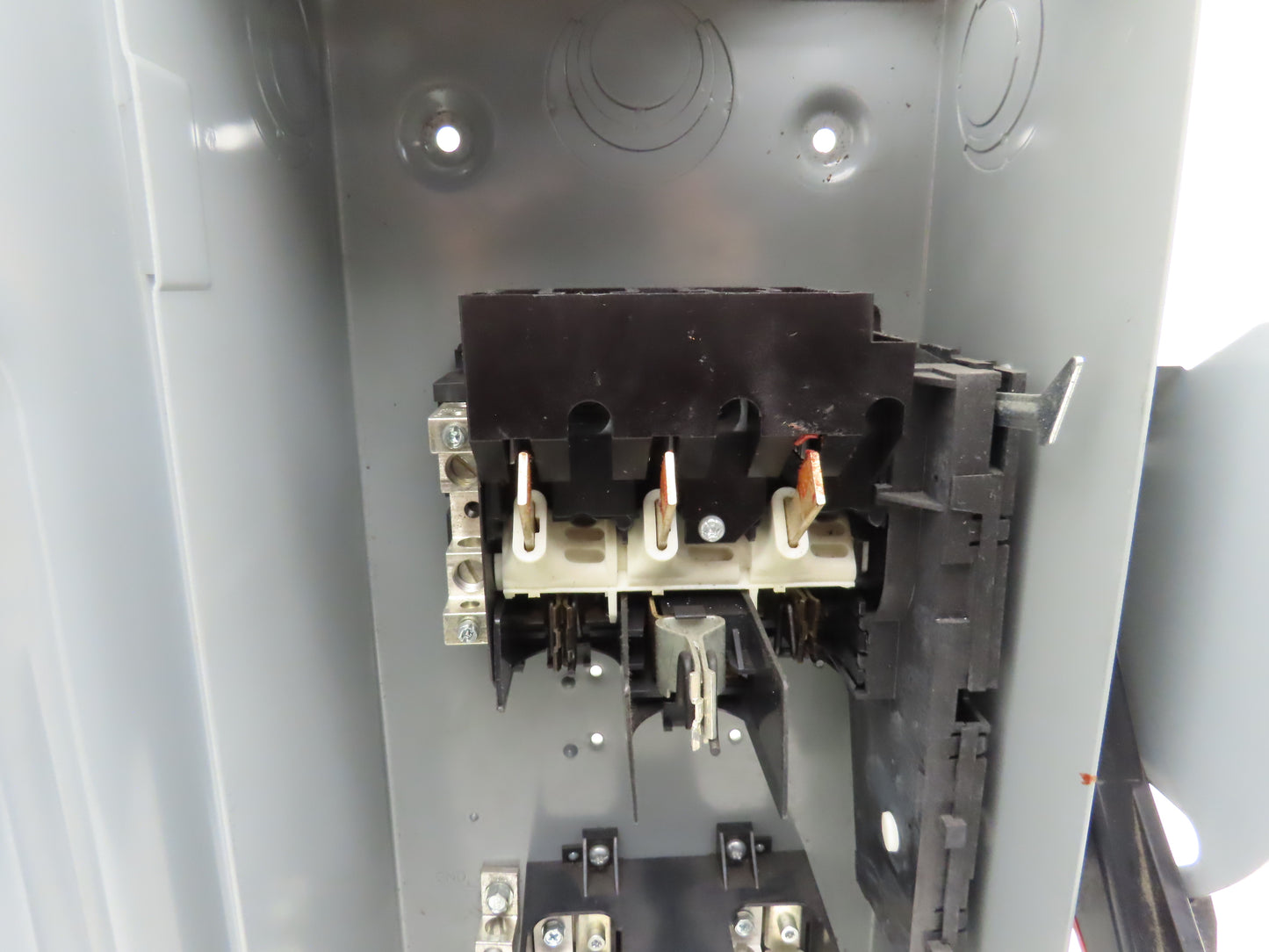 Square D H363N Safety Disconnect Switch 100 Amp 600V 3 Pole Ph Fusible