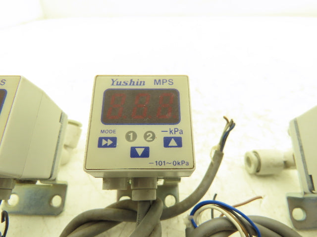 Yushin MPS-V3RC-G-YSN Digital Pressure Switch 10.8-30vdc 0-145psi Lot of 3