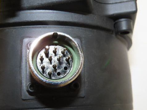 Indramat MAC090C-0-KD-3-C/110-B-1/S005 Permanent Magnet AC Servo Motor 2000 RPM