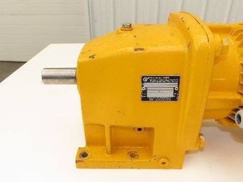 Nord SK22VL-90L/4BRE16TF Brake Gearmotor 1.5kW 230/460V 12:1 Ratio 138rpm Inline