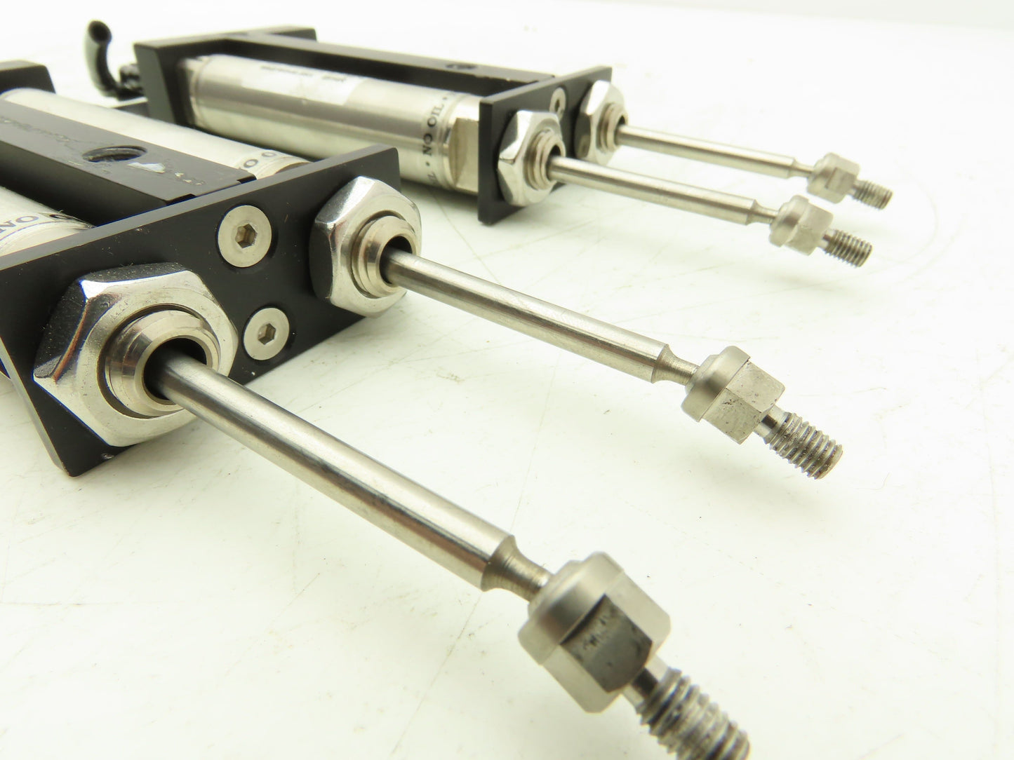 Airpot Airpel-AB MAB16S40.0SX Air Bearing Pneumatic Cylinder 0.7MPa Max Lot of 4