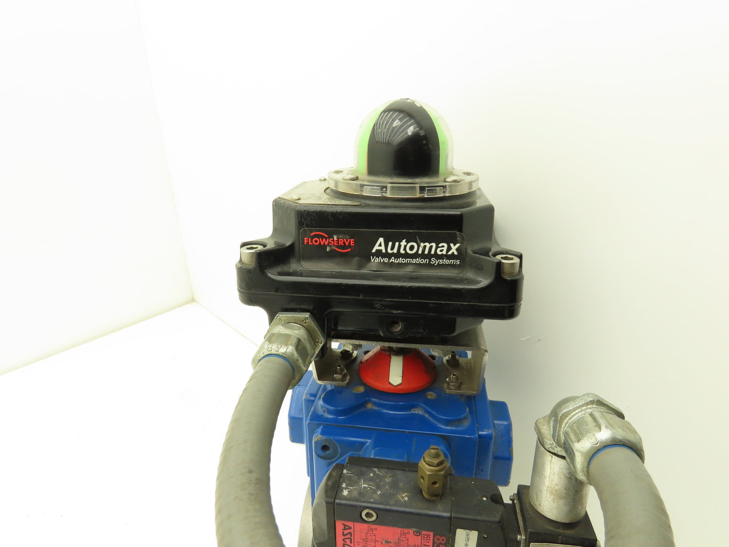 Flowserve 1" Stainless Ball Valve Compact Pneumatic Actuator C25 SR-2C IMP