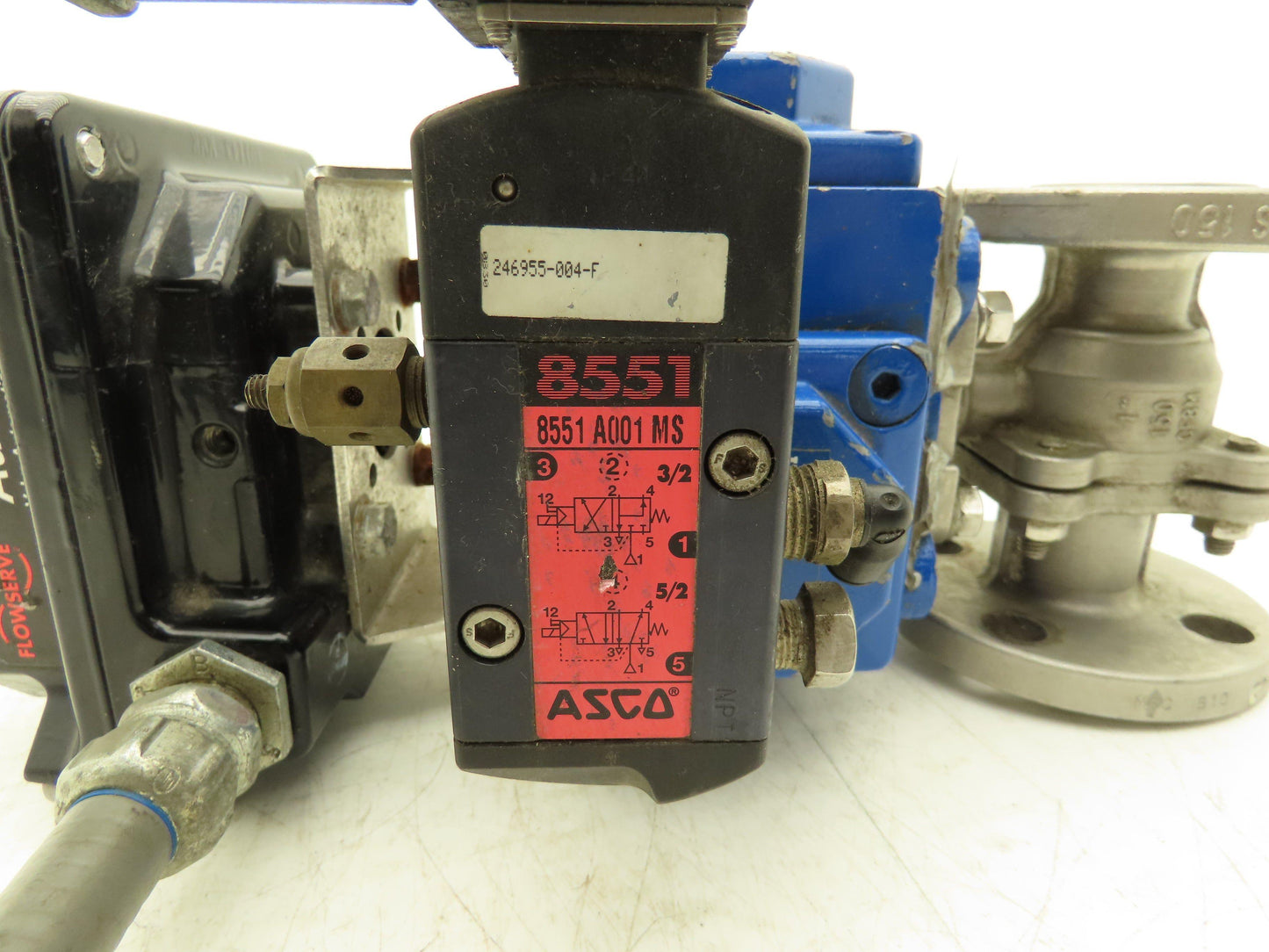 Flowserve 1" Stainless Ball Valve Compact Pneumatic Actuator C25 SR-2C IMP