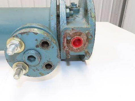 Wilhelm Deller Oil Cooler Shell & Tube Heat Exchanger Metric Flange 26"L