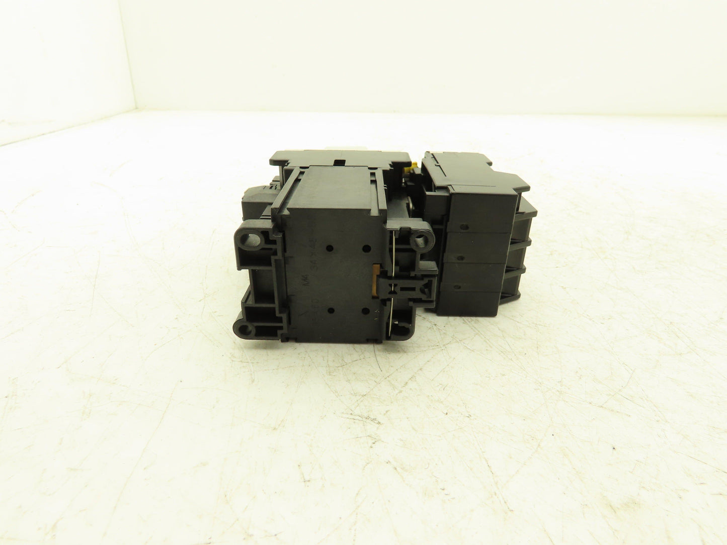 Fuji Electric SC-4-0/G Contactor 24Vdc Coil, Surge Suppressor & Thermal Overload