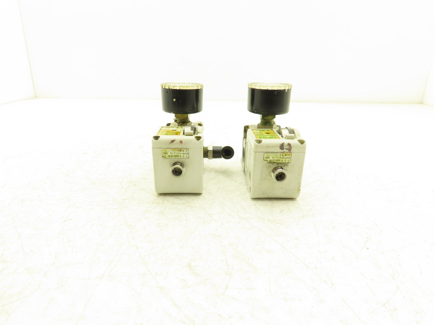 CKD GPS2-07-15-PGC0 Gap Switch 50-200kPa 7-29psi Lot of 2