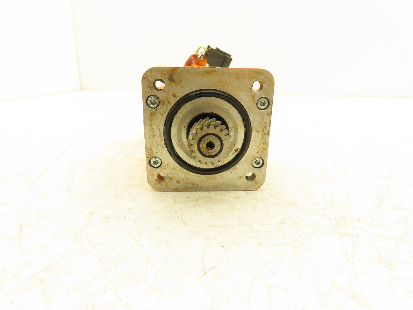 API Elmo ABB 3HAC10674-1 AC Servo Motor 18T Gear Tamagawa TS2640N141E172 Encoder