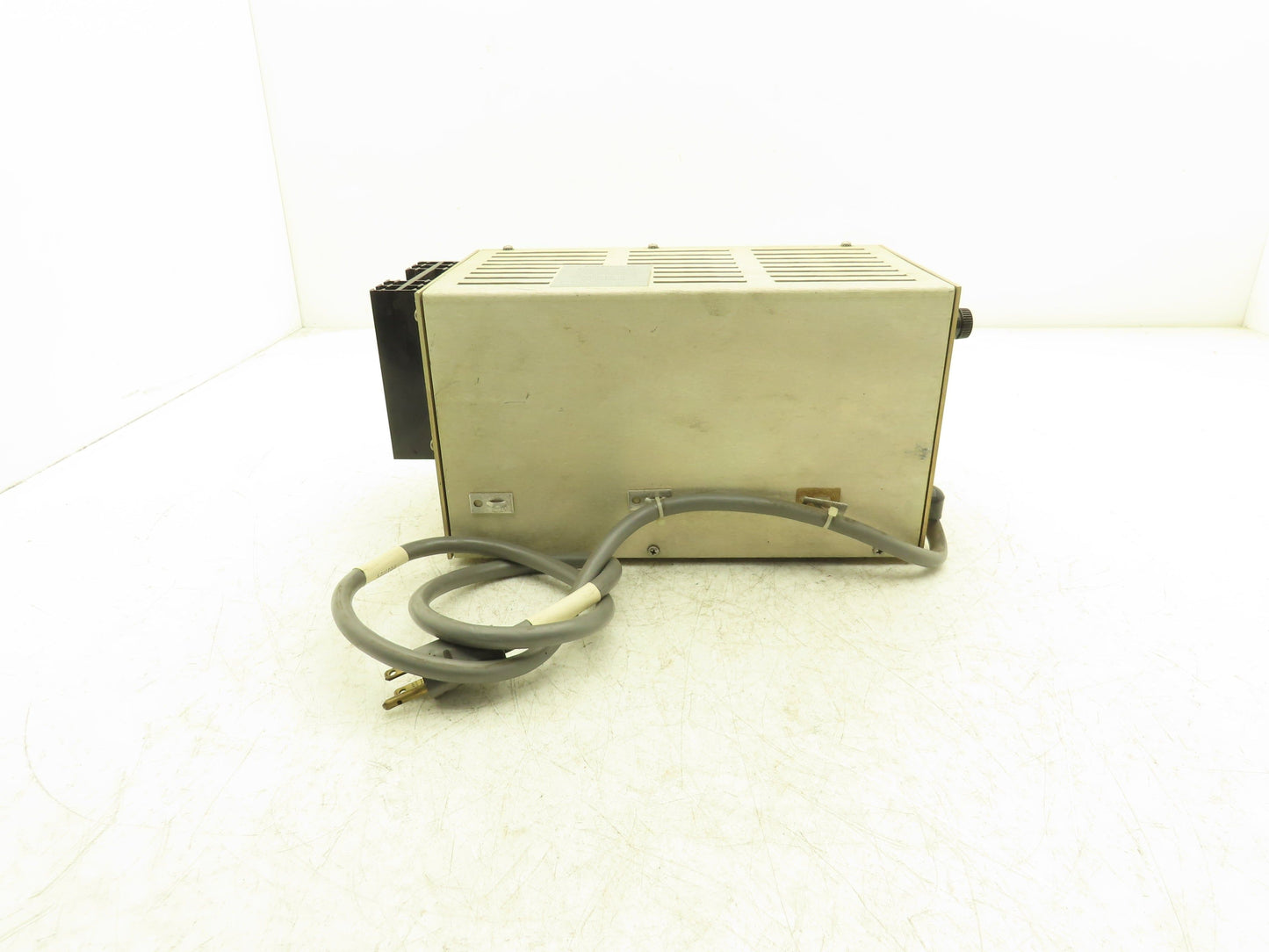 Foxboro D0137SG Disk Power Supply +24 +5 -5 VDC Output 120VAC Input