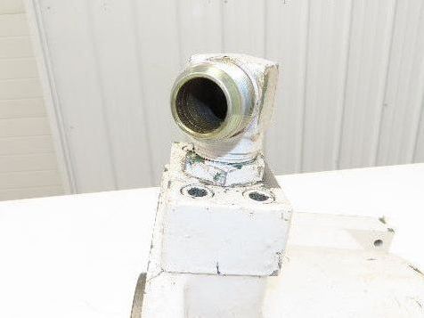 Tokimec Vickers SQP41-42-5-86BA-18 Double Vane Hydraulic Pump 65/8 GPM 2500 PSI