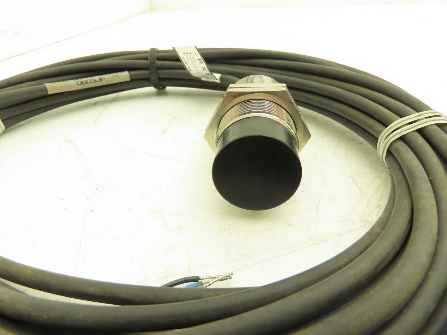 Balluff RXE-3010P-PU-10 Remote Sensor M30x1.5 PNP/N.O.