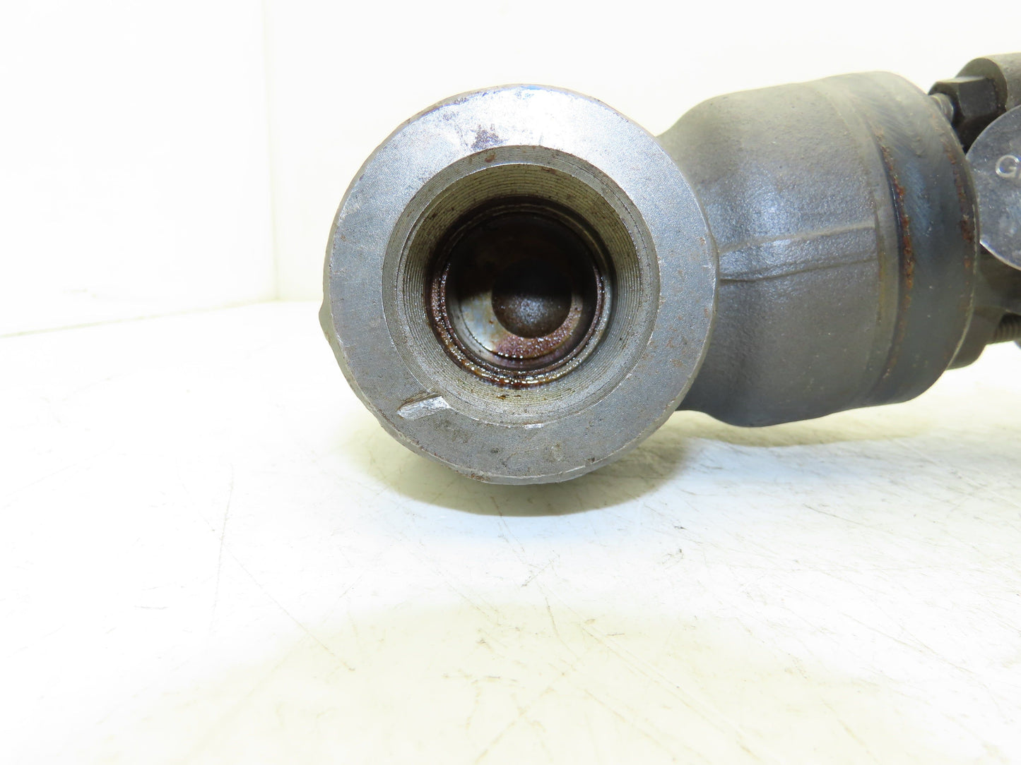 Bonney Forge A105N Gate Valve 1-1/4" NPT Forged Steel Rising Stem