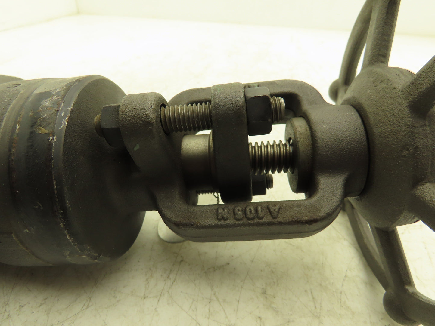 Bonney Forge A105N Gate Valve 1-1/4" NPT Forged Steel Rising Stem