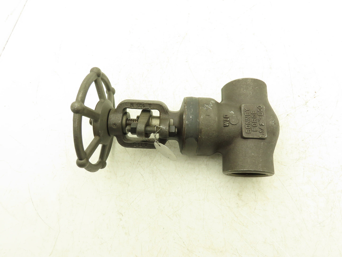 Bonney Forge A105N Gate Valve 1-1/2" NPT Forged Steel Rising Stem