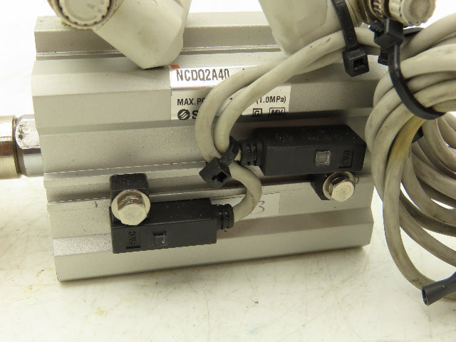 SMC NCDQ2A40-40D Pneumatic Cylinder 40MM Stroke 15MM Bore Double Action Lot of 2