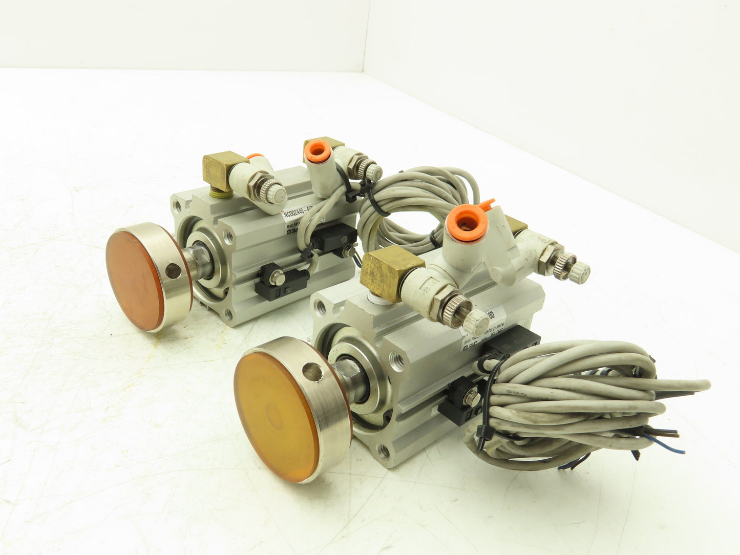 SMC NCDQ2A40-40D Pneumatic Cylinder 40MM Stroke 15MM Bore Double Action Lot of 2