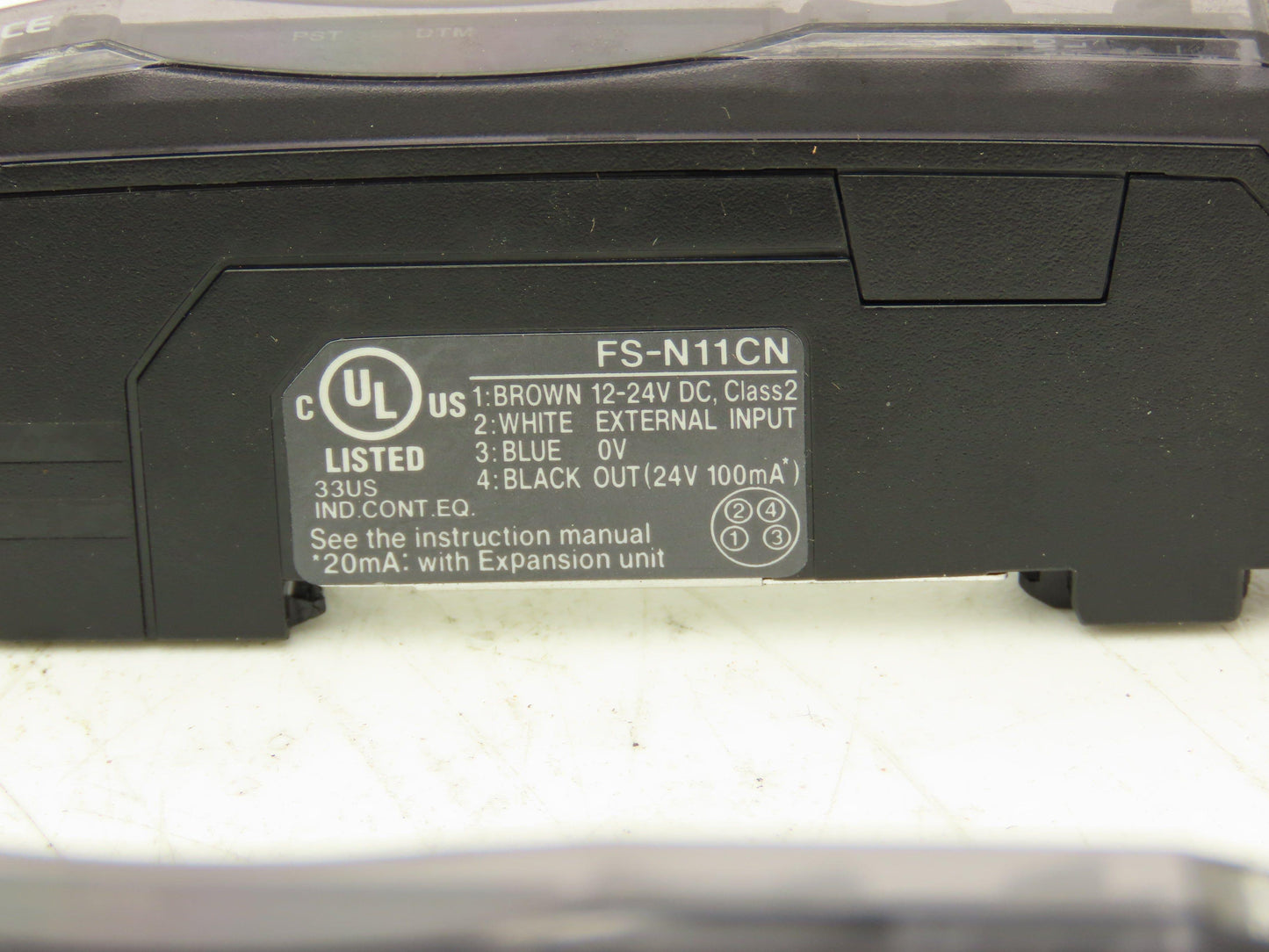Keyence FS-N11CN Fiber Optic Sensor 24V Various Cable Lengths Included Lot of 6