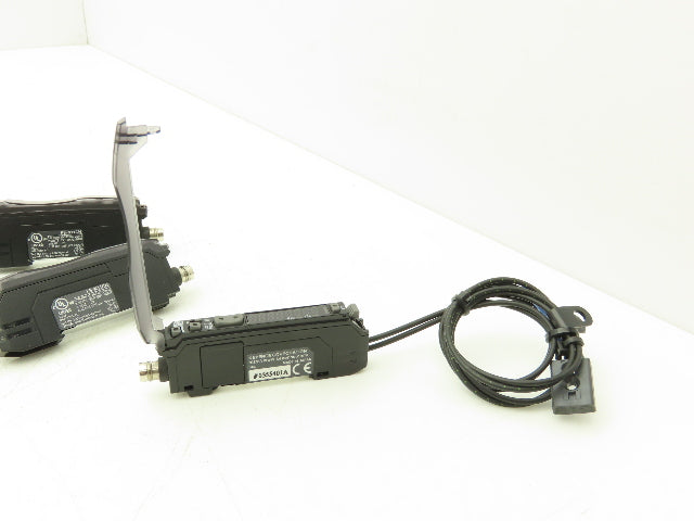 Keyence FS-N11CN Fiber Optic Sensor 24V Various Cable Lengths Included Lot of 6