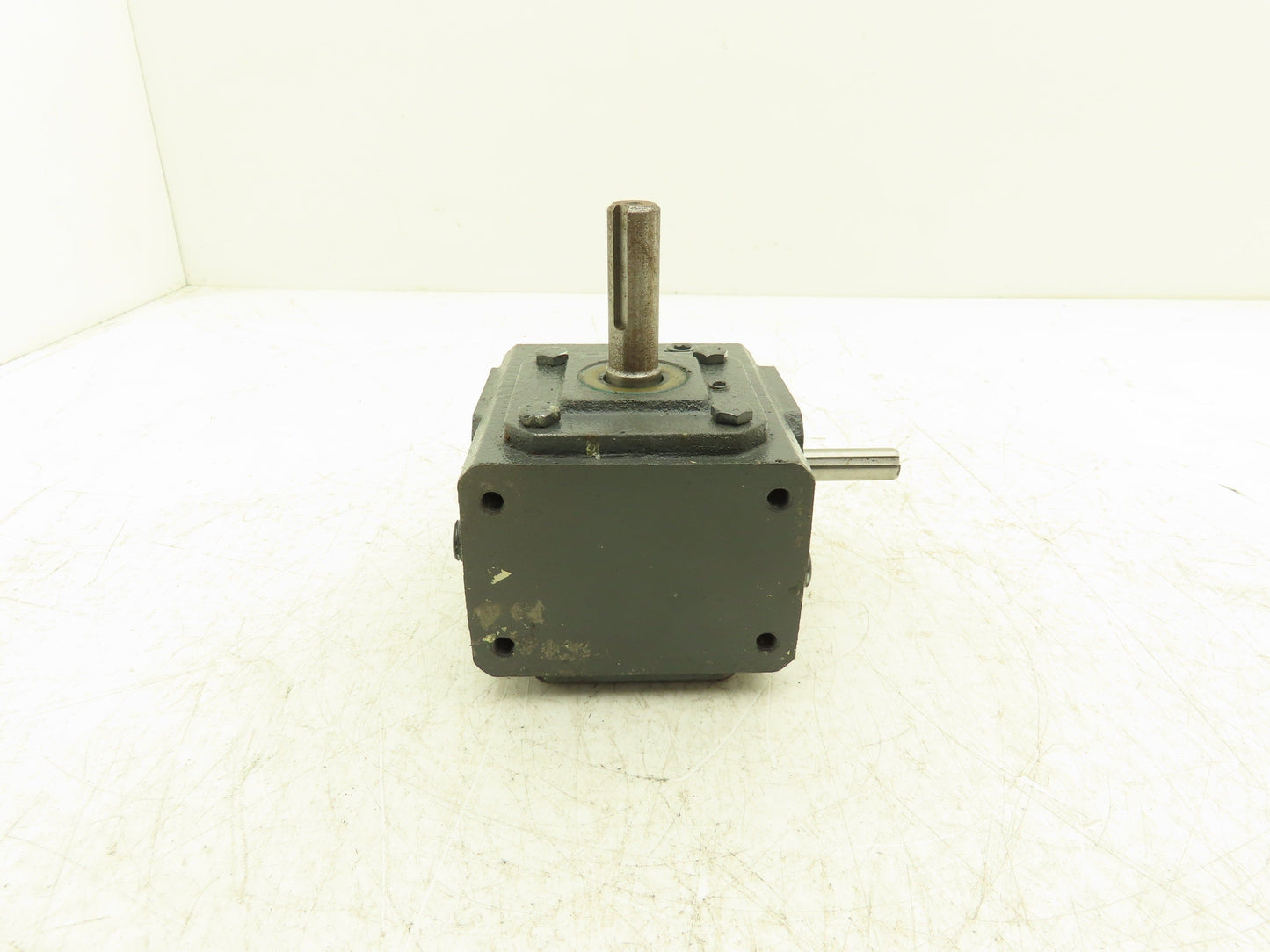 Morse Raider 133UL20 Worm Gearbox 20:1 Reducer .46Hp 87.5rpm 5/8" LH Output
