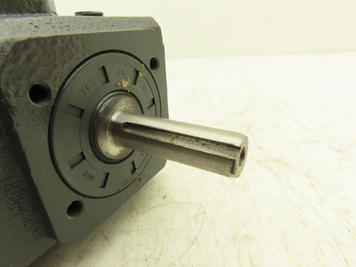 Morse Raider 133UL20 Worm Gearbox 20:1 Reducer .46Hp 87.5rpm 5/8" LH Output