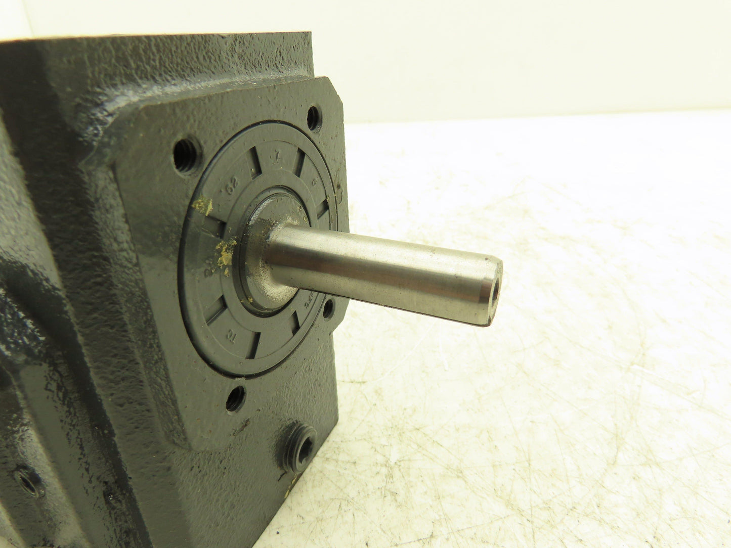 Morse Raider 133UL20 Worm Gearbox 20:1 Reducer .46Hp 87.5rpm 5/8" LH Output