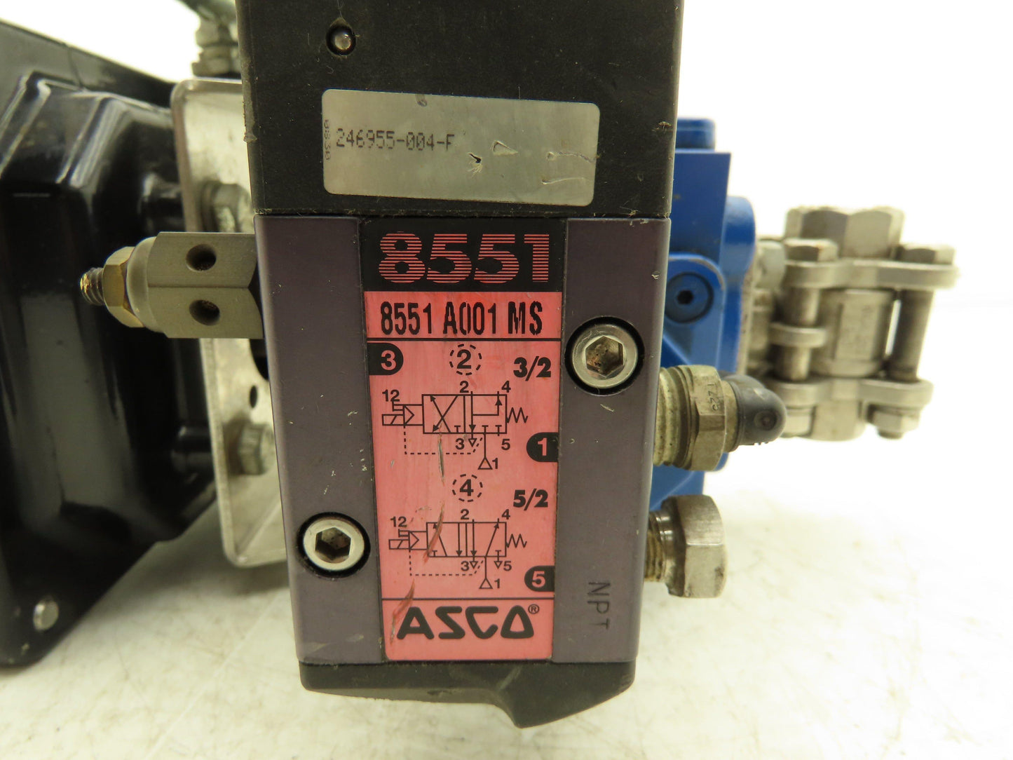 Compact II C20 SR-2C IMP 1/4 Turn 1/2" SS 1000psi Ball Valve & Actuator Switch