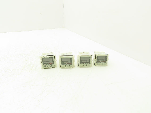 SMC PSE200 Multi Channel Controller Pressure Sensor Lot Of 4