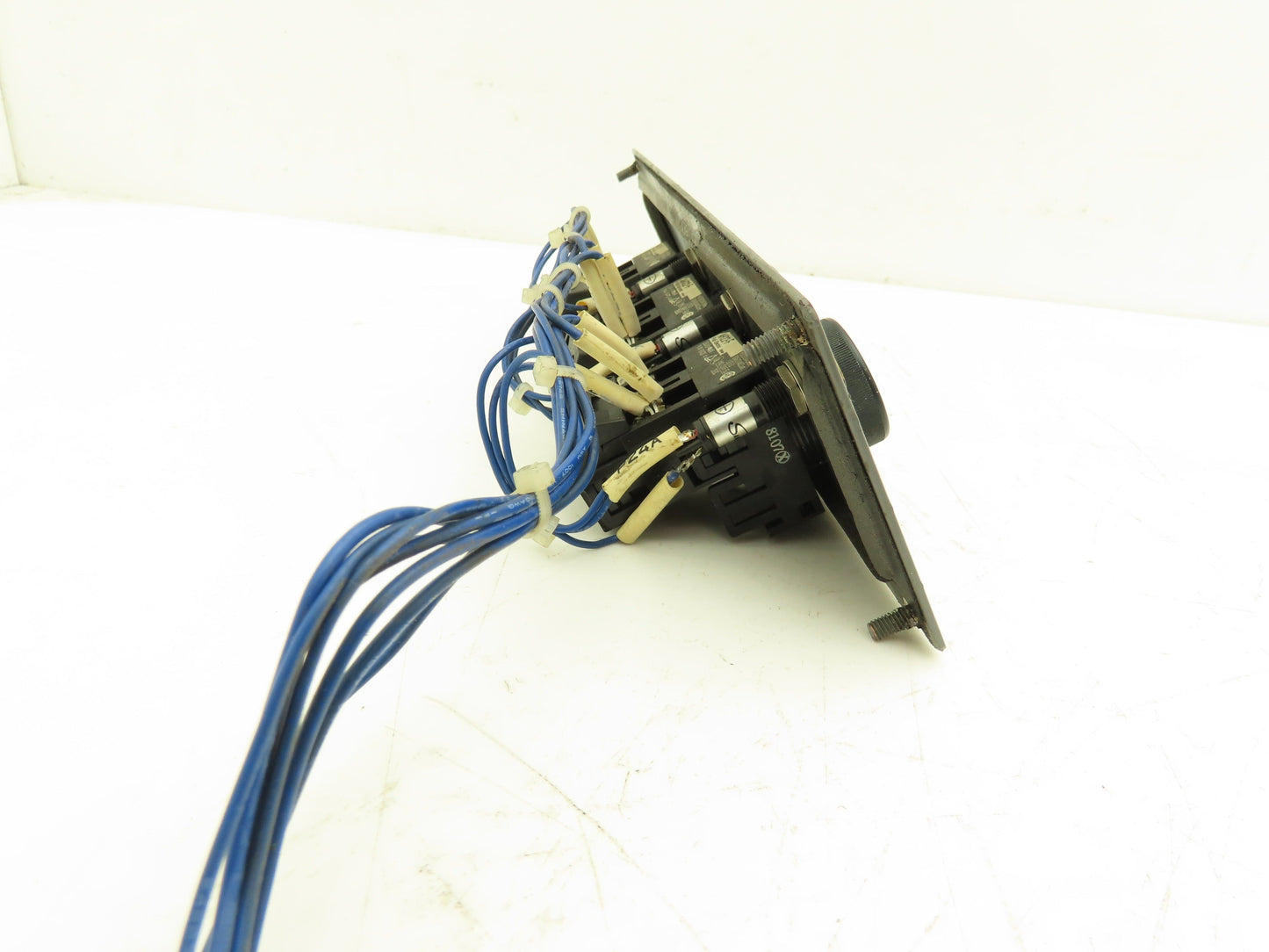 Okuma E5414-019-906 Manual Tool Change Button Control Panel Cycle Clamp Unclamp