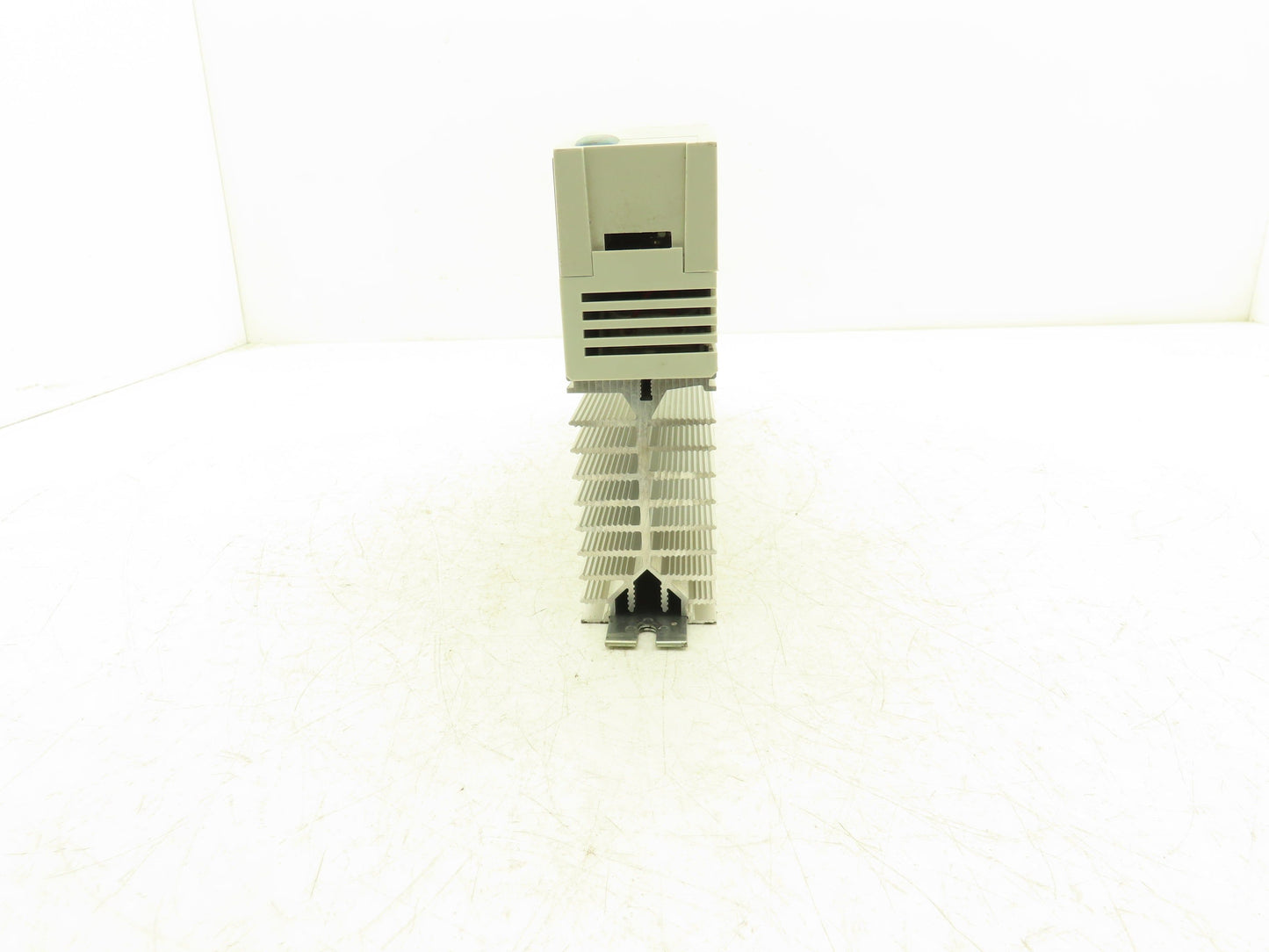 Lenze EMB9351-E Servo Drive Brake Resistor Module 16A