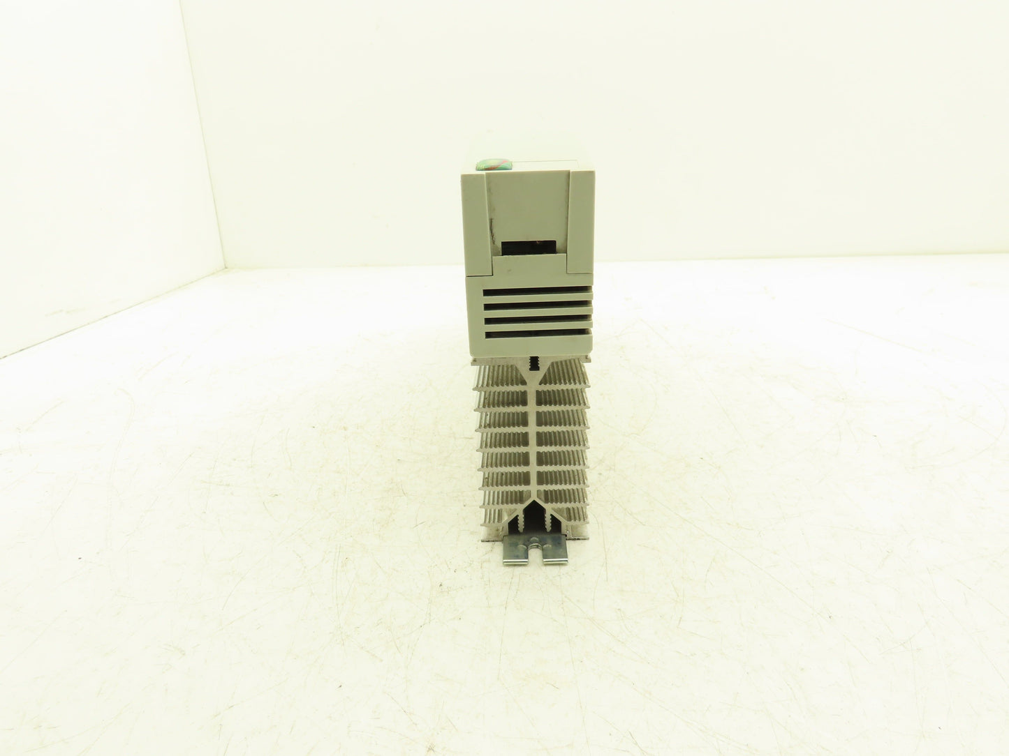 Lenze EMB9351-E Servo Drive Brake Resistor Module 16A