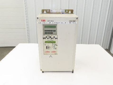 ABB ACS501-015-4-00P2 Adjustable Frequency Drive VFD 440-500V 3Ph 20Hp