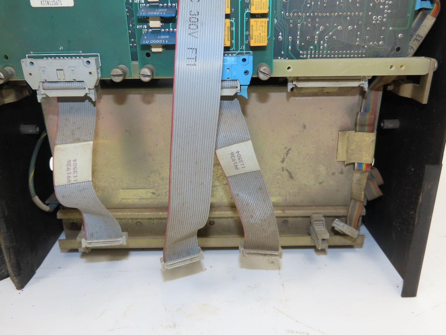 Allen Bradley 1392-B040-RF-MC-B-D1-F2-F4 AC Drive 480Vac In 440V 19A 0-200Hz Out