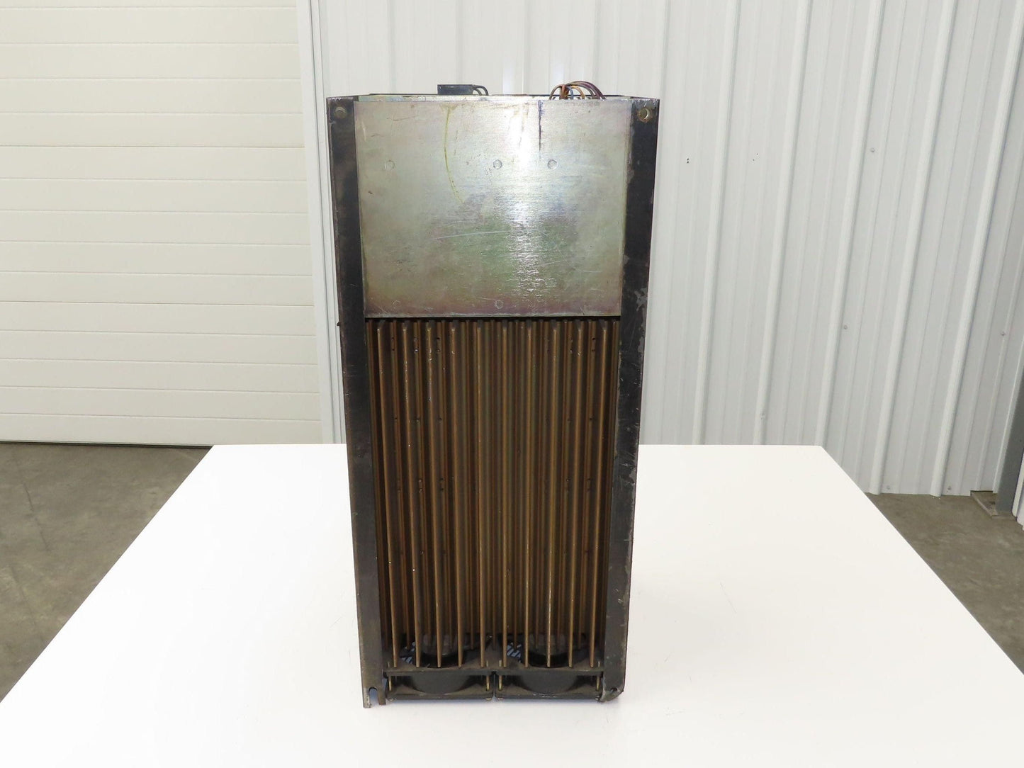 Allen Bradley 1392-B040-RF-MC-B-D1-F1-F4 AC Drive 480Vac In 440v 19A 0-200Hz Out