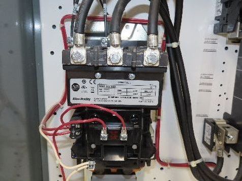 Allen Bradley 512-DACD-26R Combination Motor Starter Sz 3 NEMA 50HP 480V Fused