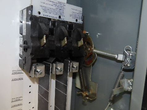 Allen Bradley 512-DACD-26R Combination Motor Starter Sz 3 NEMA 50HP 480V Fused