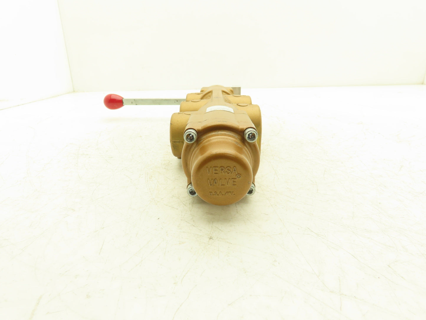 Versa VLB-4604-28B Pneumatic Air Hand Lever Valve 200psi 3/4" Ports