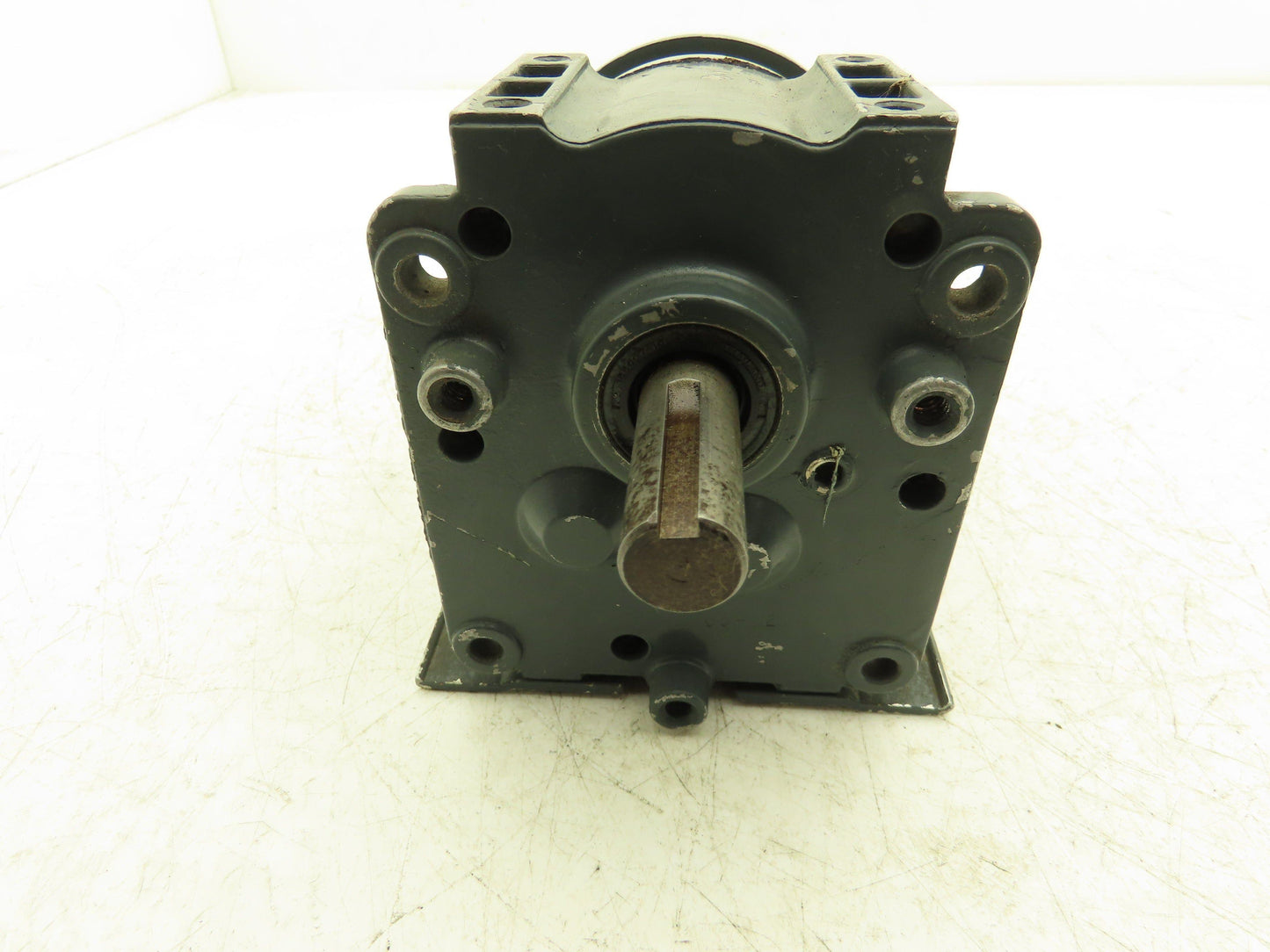 Dayton 1L516 Inline Gearbox 12.7:1 Reducer 138rpm 1/3Hp Parallel Shaft