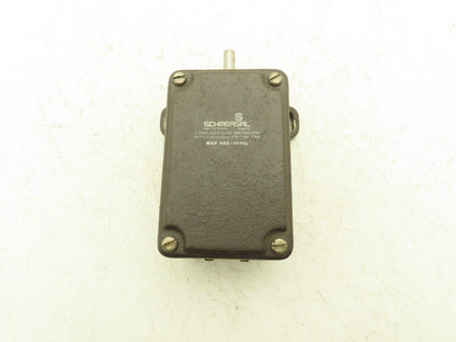 Schmersal MSP 452-11/11Y Rotating Spindle Limit Switch 250V 6A 10mm" Shaft
