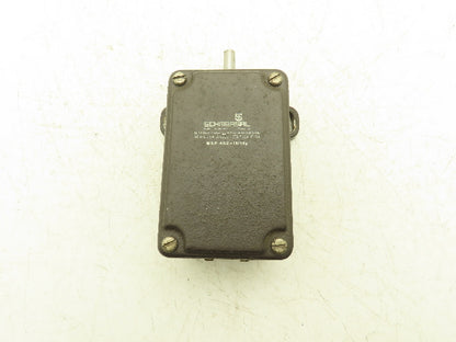 Schmersal MSP 452-11/11Y Rotating Spindle Limit Switch 250V 6A 10mm" Shaft