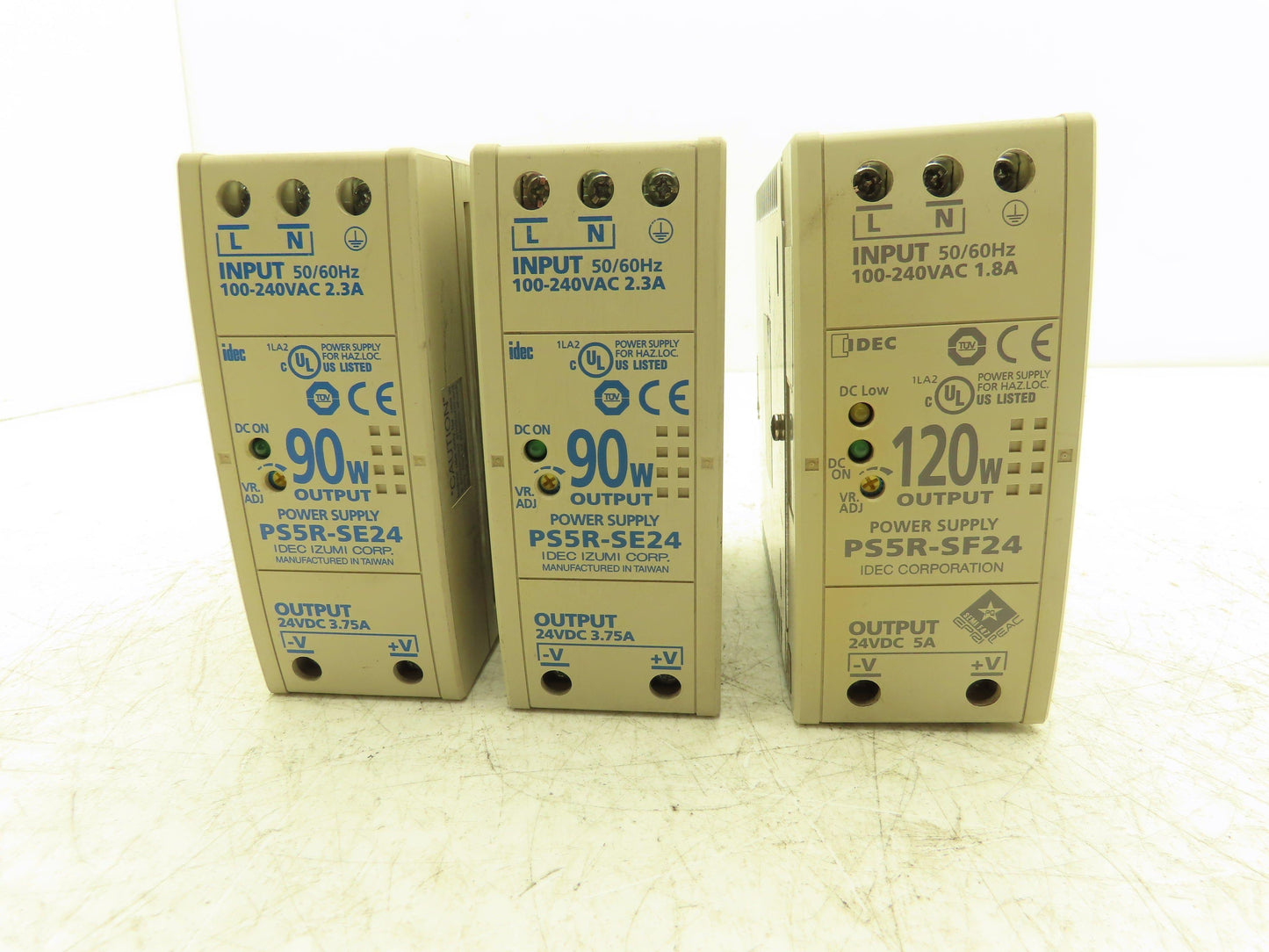 Idec PS5R-SE24 PS5R-SF24 Power Supply 24VDC 5A 3.75A Mixed Lot of 3