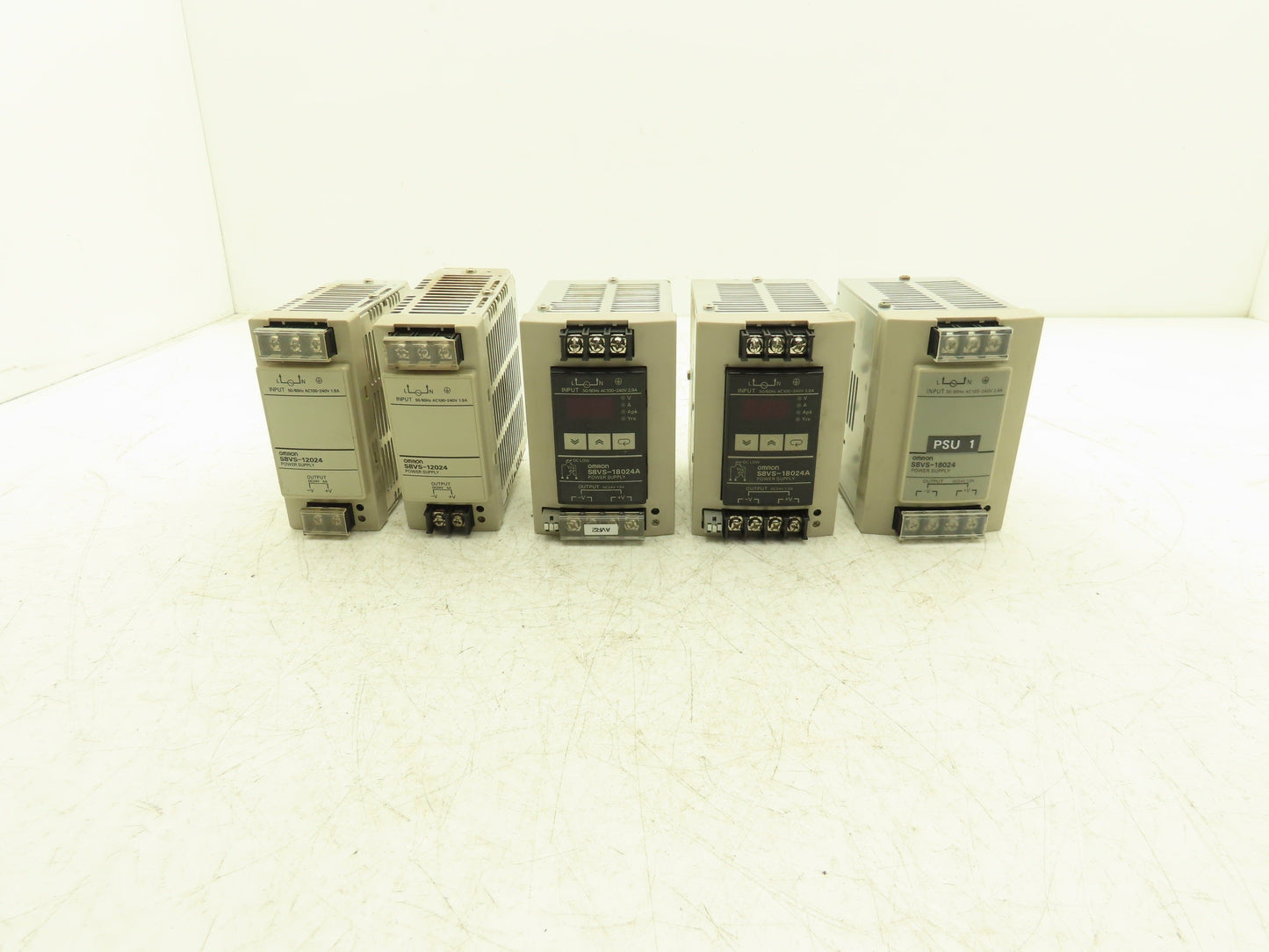 Omron S8VS DIN Rail Power Supply 24VDC 7.5A 5A Out 100-240VAC 1Ph In Lot of 5