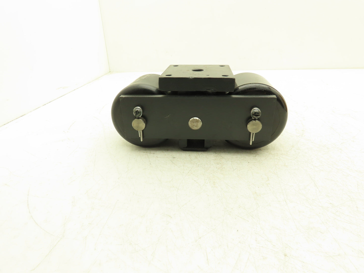 Raymond 136-002-073 Forklift Load Wheel Assembly 2 Wheel Adjustable Height