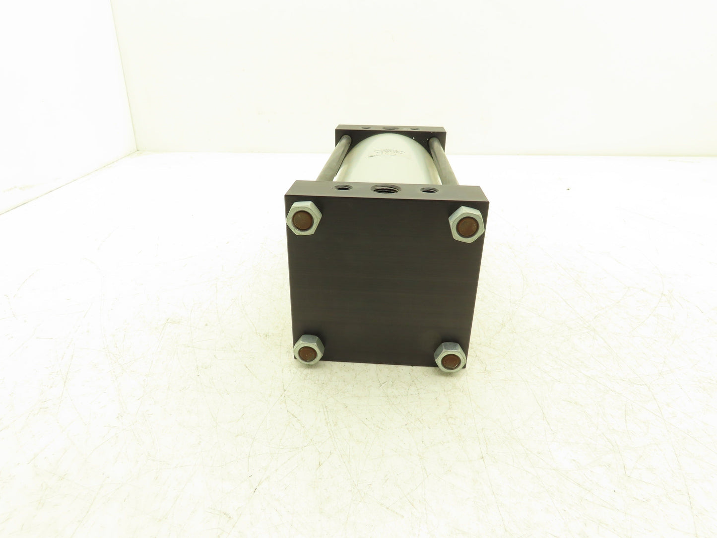 Rockford Air 09-570 Pneumatic Cylinder Booster Multiplier 4"W 8"H 1/2" NPT