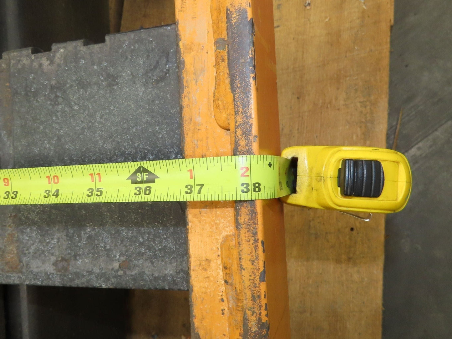 Clark S40 PowrWorker Forklift Mast 2-Stage 130" Lift 47"x 38" Carriage Class 2