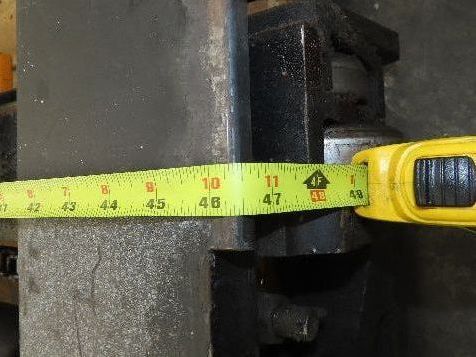 Clark S40 PowrWorker Forklift Mast 2-Stage 130" Lift 47"x 38" Carriage Class 2