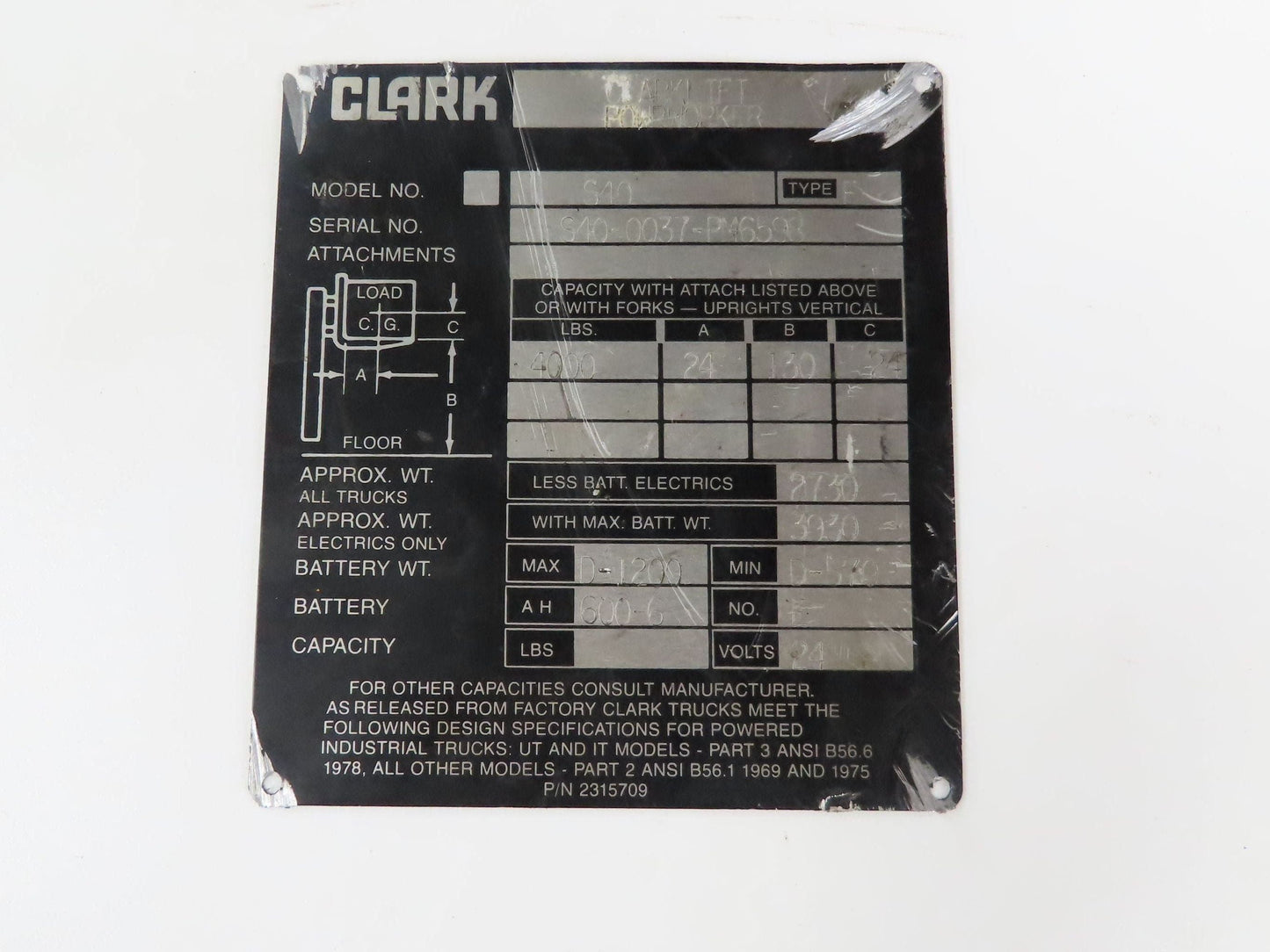 Clark S40 PowrWorker Forklift Mast 2-Stage 130" Lift 47"x 38" Carriage Class 2