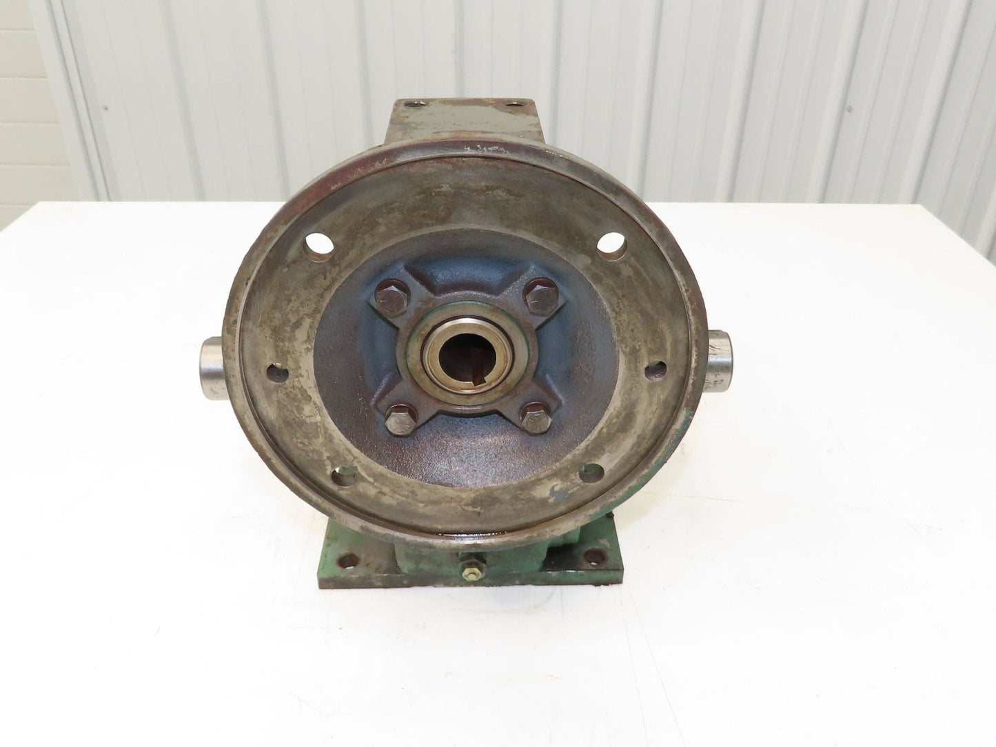 Winsmith D-90 SE Gearbox 15:1 Reducer 5.5Hp 116rpm 180TC Dual Shaft 935MWNS23006