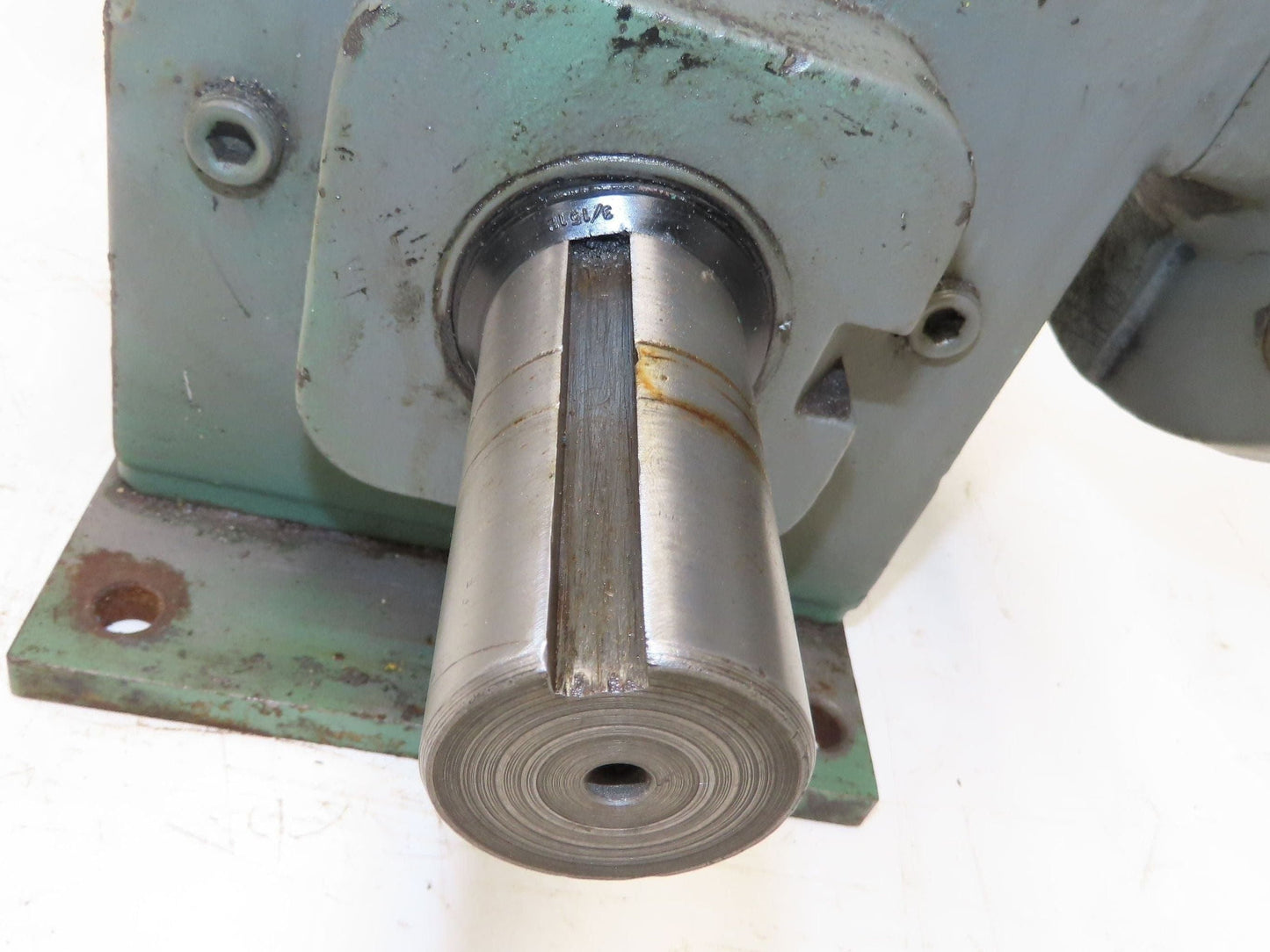 Winsmith D-90 SE Gearbox 15:1 Reducer 5.5Hp 116rpm 180TC Dual Shaft 935MWNS23006